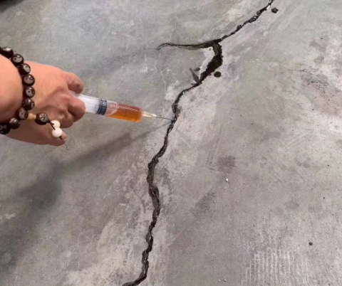 武强混凝土裂缝修补技术详解​
